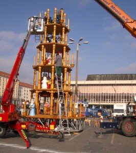 Die weltgrößte Pyramide - 1997 Aufbau in Dresden