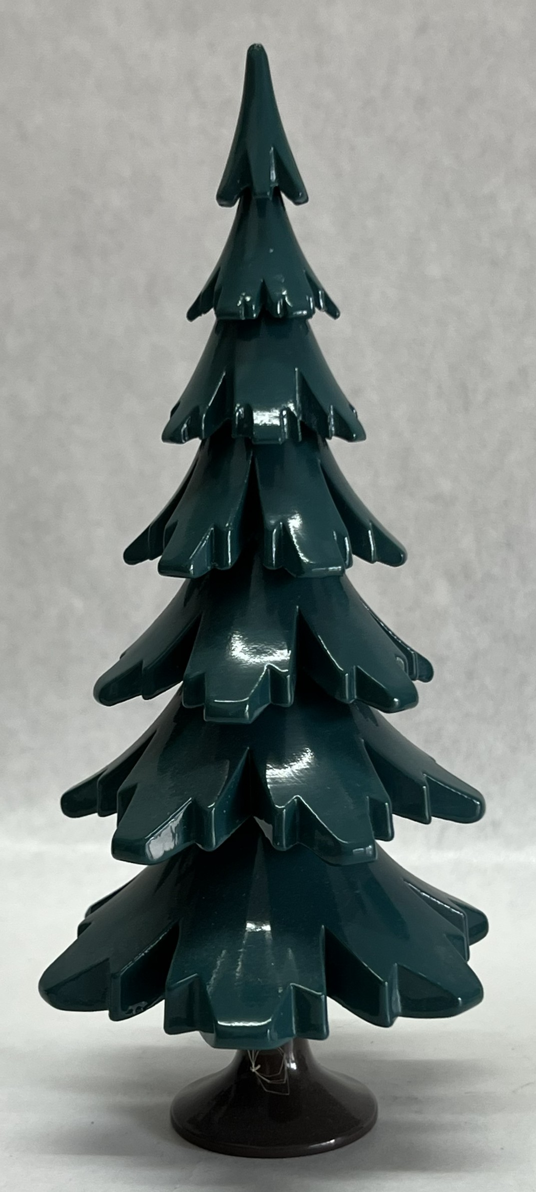 Baum grün lackiert, 19cm